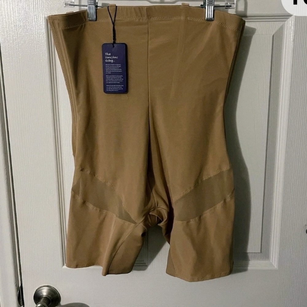 Honeylove Nude Super Power Shapewear. NWT